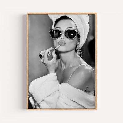 Audrey Hepburn 1940s Framed Wall Art | Inka Arthouse – Inka Arthouse