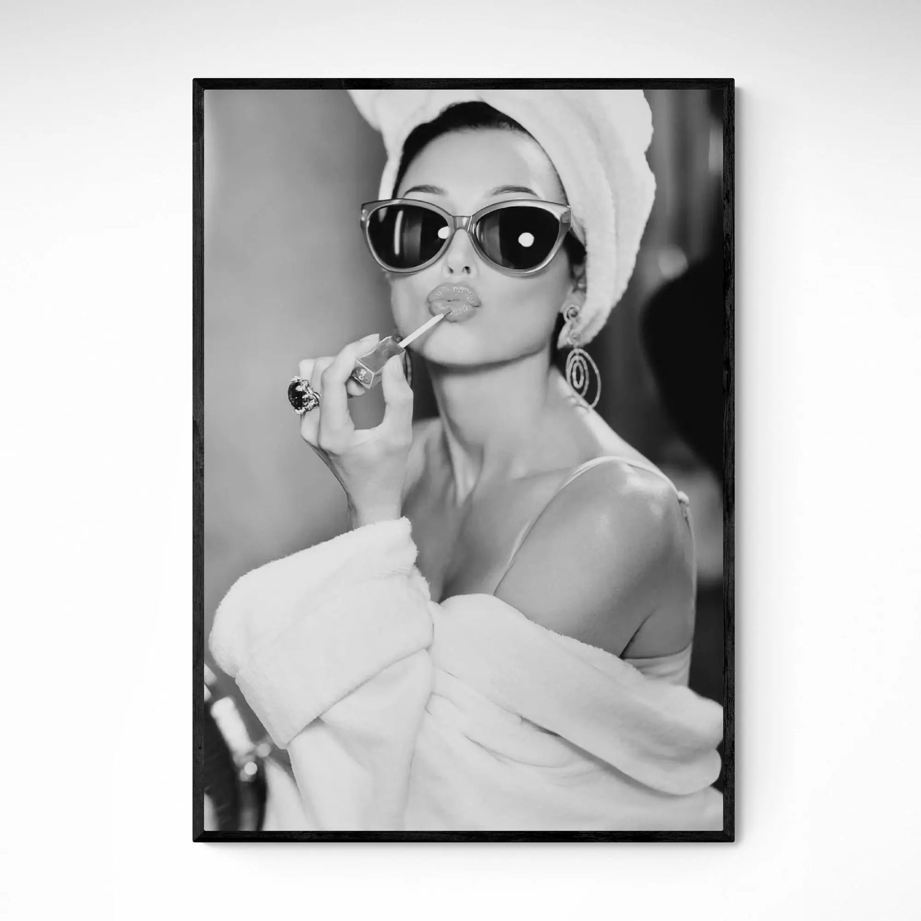 Audrey Hepburn 1940s Framed Wall Art | Inka Arthouse – Inka Arthouse