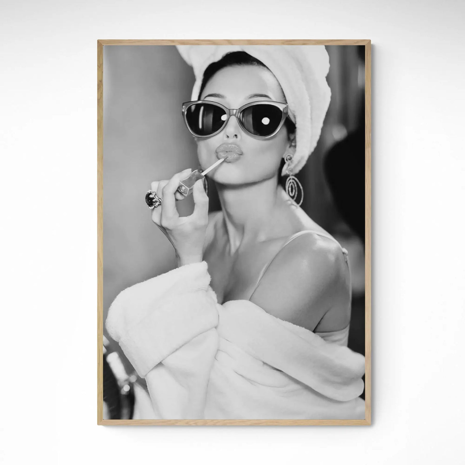 Audrey Hepburn 1940s Framed Wall Art | Inka Arthouse – Inka Arthouse