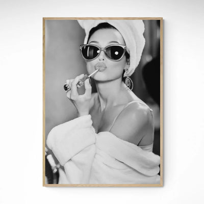 Audrey Hepburn 1940s Framed Wall Art | Inka Arthouse – Inka Arthouse